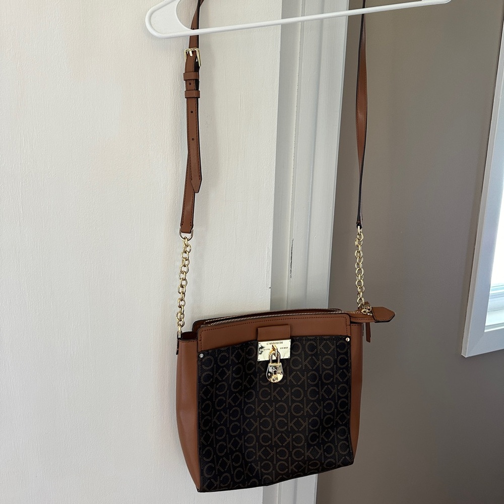 Calvin Klein crossbody purse bag